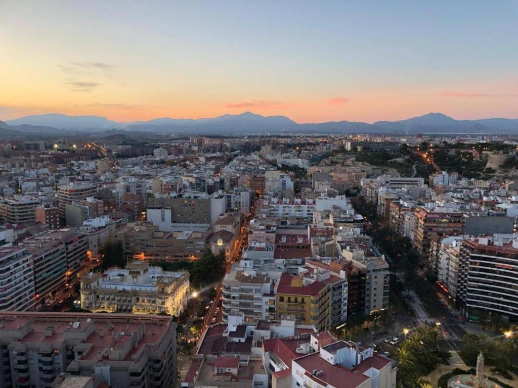 Incredible Apartment Αλικάντε Εξωτερικό φωτογραφία